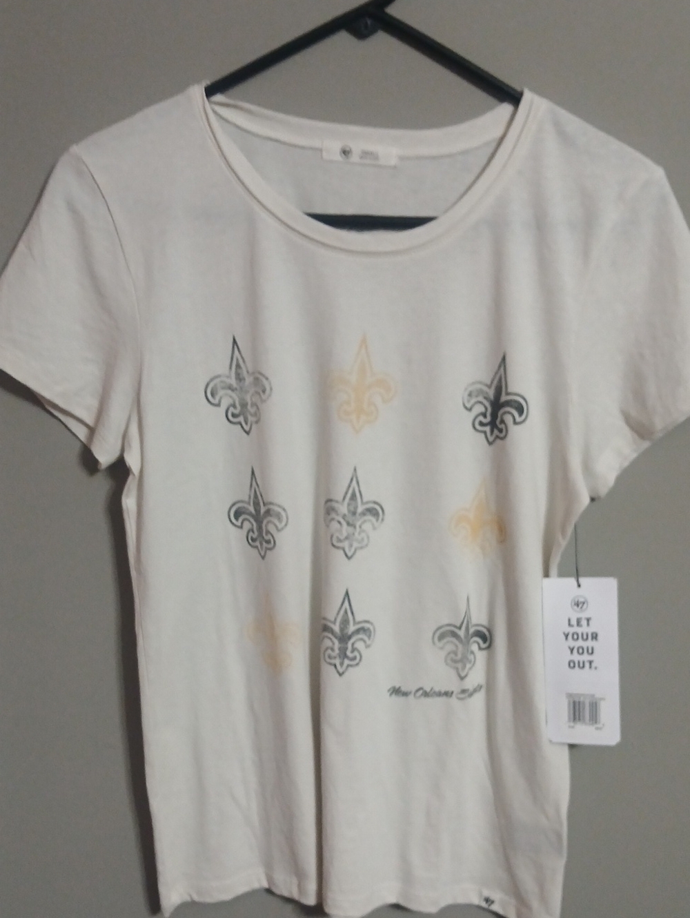 New Orleans Saints 47 Brand Women’s Cream Short Sleeve Tee